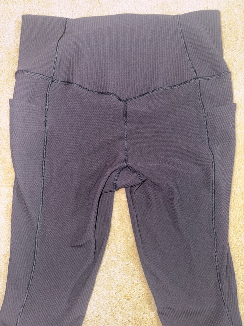 Athleta Black Stash Pocket II Ribbed 7/8 tight - size medium - Picture 5 of 8
